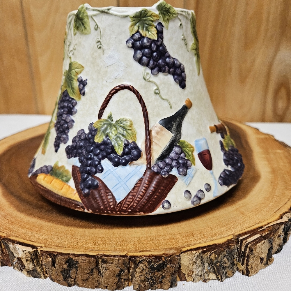 Yankee Candle Ceramic Large Lamp Shade Tuscan Red Wine Grapes Basket Vines - Picture 4 of 6